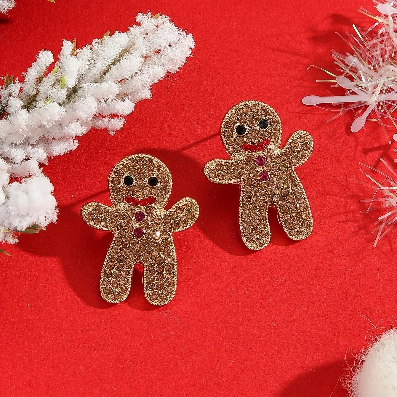 1 pair Cute gingerbread man pendant earrings for women Christmas jewelry gifts Party dress set women's decorative accessories